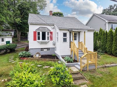 83 Rolf Ave