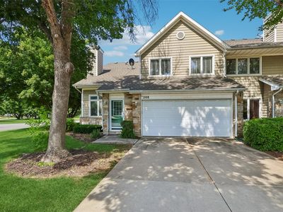 811 Burr Oaks Dr Unit 208