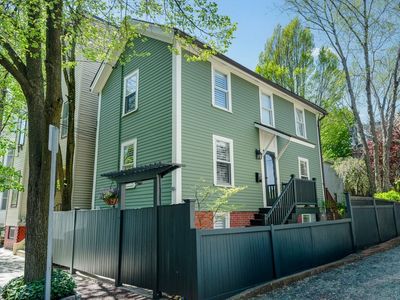 189 Elm St