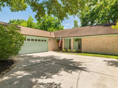 13611 Pepper Knoll Dr