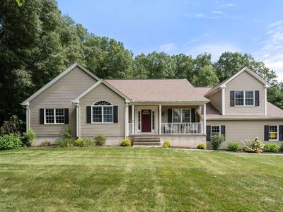 75 Hillcrest Cir