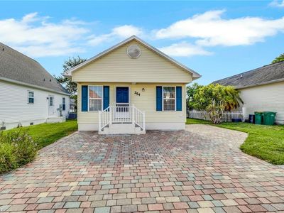 254 Leawood CIR