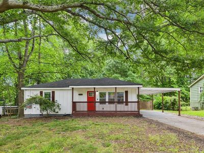 5751 Lisa Ln
