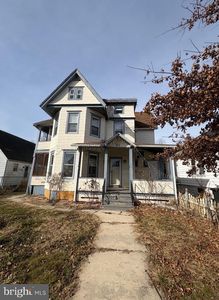 91 8th St