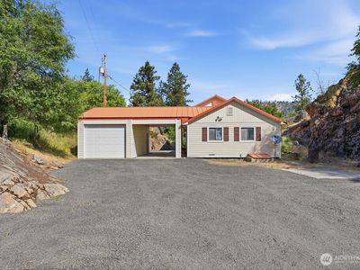 39879 W Mill Drive