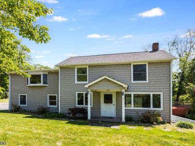 50 Clinton Rd