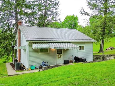 136 E Wheeling St