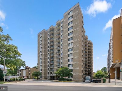 4 Monroe St APT 709