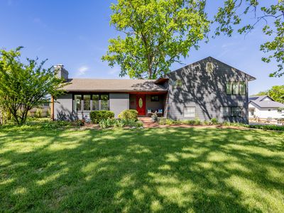 709 Russell Blvd