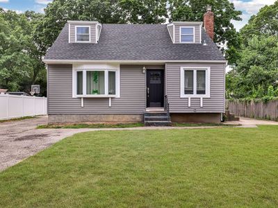 1096 Bay Shore Avenue