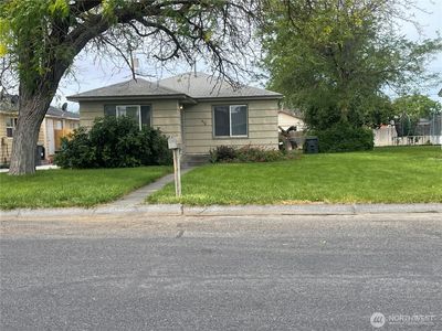 Property at 876 S 3rd Avenue, Othello, WA