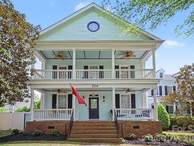 204 Mills Ln