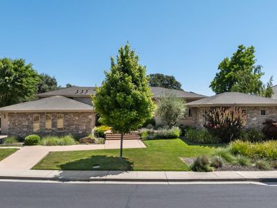 2369 Oak Creek Dr