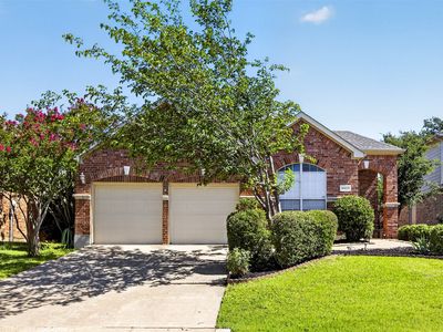 9827 Cliffside Dr
