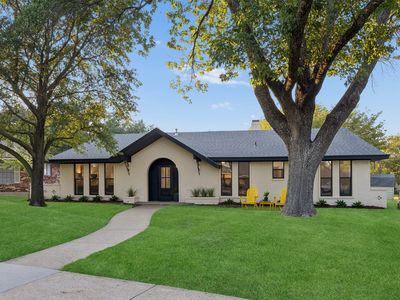 2133 Oak Valley Ln