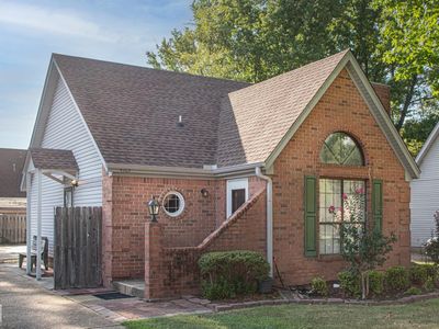 4703 Sams Pl