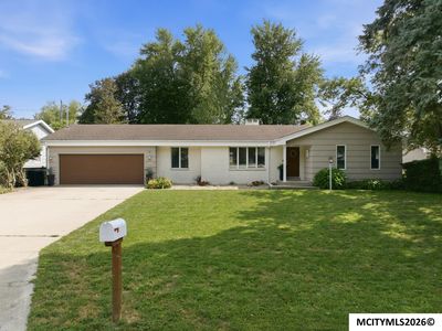 307 Orchard Ln