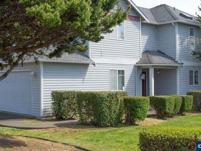 50 Evergreen Ct