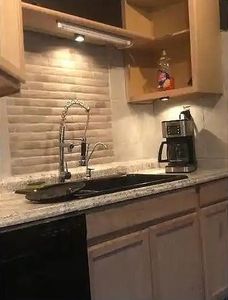818 NW 55th Ter