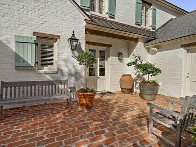 93 Palmetto Ct