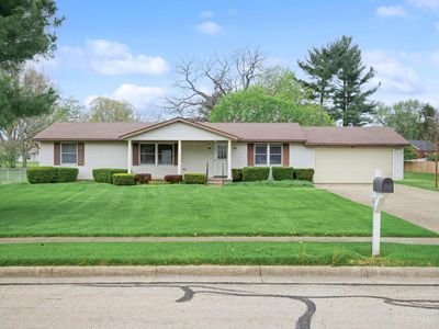 47 Lawnview Dr