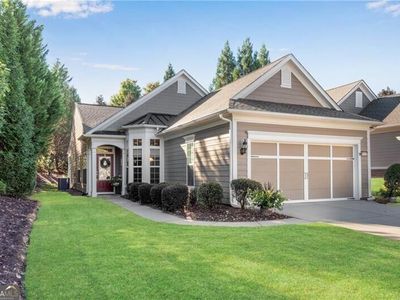 6530 Chestnut Walk