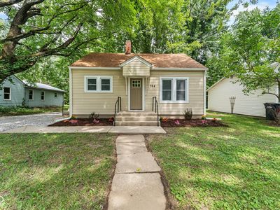 764 W Bellevue Ave