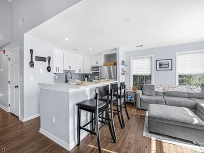 322 Cambridge Dr