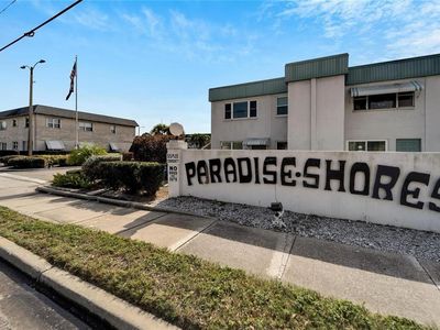 5217 81st St N APT 3