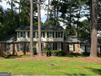 4421 Hardwood Cir SW