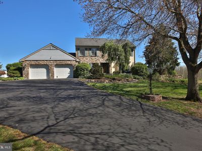 33 Harvest Ln
