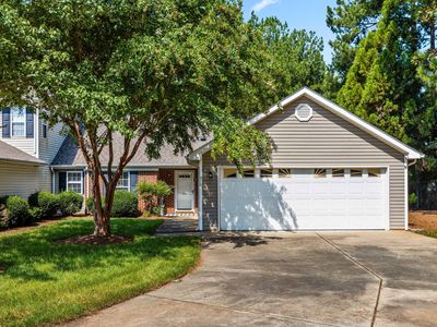 Property at 910 Camden Ct, Elon, NC