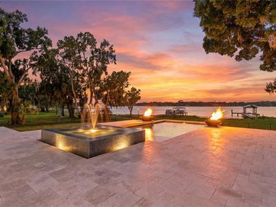 14802 Lake Magdalene Cir