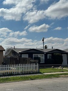 407 1/2 Washington Ave