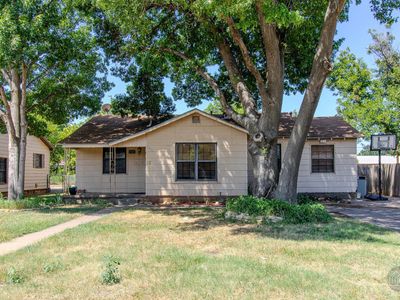 Property at 2230 14th St, Vernon, TX