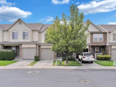 8058 S Lismore Ln #304
