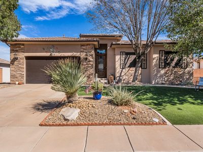 758 W Lava Pointe Dr