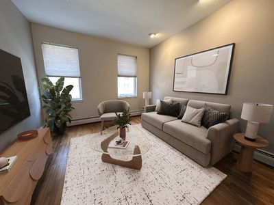 157 Salem St APT 3