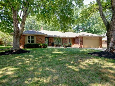 1705 E Vincent Drive