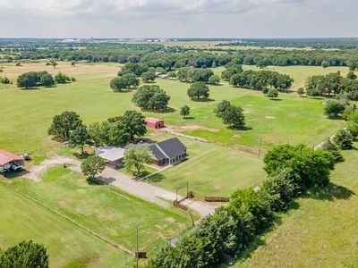 3418 Henderson Dr