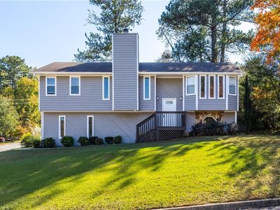 423 Cindy Dr SE