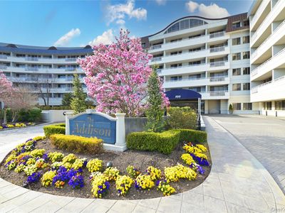 100 Harbor View Drive #241