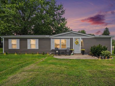 Property at 100 W Dutch St, Wolcottville, IN