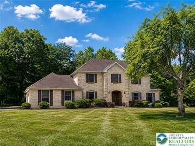 4290 Ascot Cir