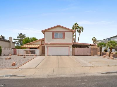 6364 Moonglow Dr