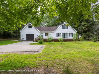 204 Reindeer Dr
