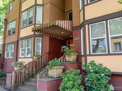 209 N 39th Street #304