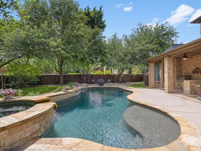 2237 Hamlet Cir