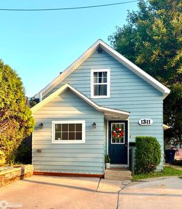 1311 3rd Ave N