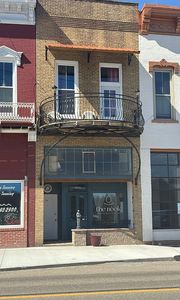 204 E Main St